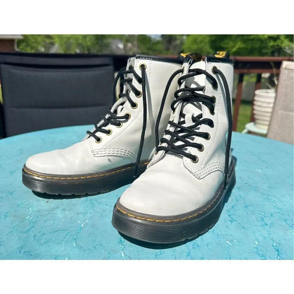 Dr Martens Docs 1460‎ 8-eyelet Soft Smooth White Leather Boots Women Size 5